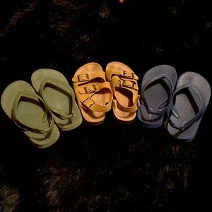 Toddler boys size 10 sandals